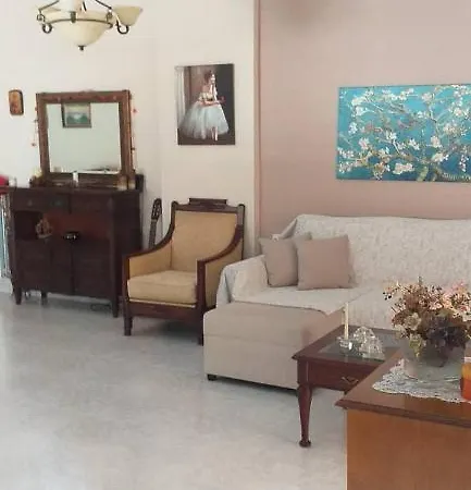 Spacious Contemporary 3 B/room In The City Center Apartamento