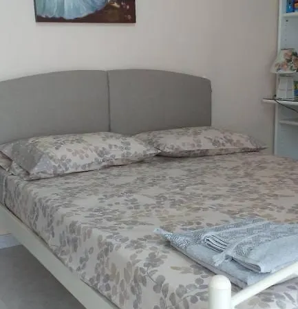 Spacious Contemporary 3 B/room In The City Center Apartamento Volos