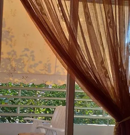 דירה Spacious Contemporary 3 B/room In The City Center